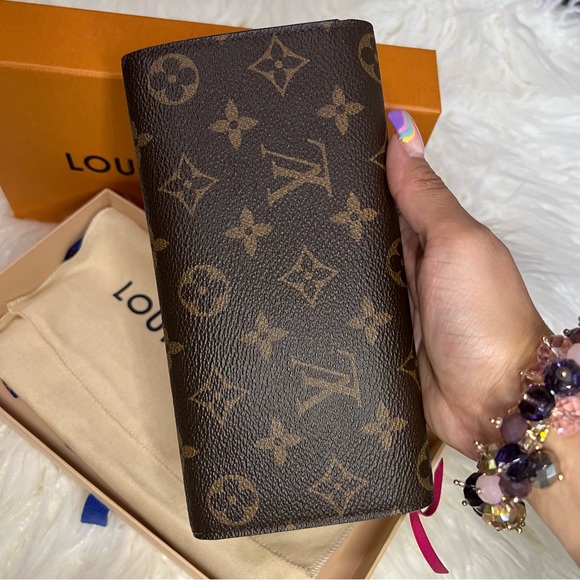 Louis Vuitton Emilie Monogram Wallet Hot Pink Interior Rare Color - Picture 7 of 16